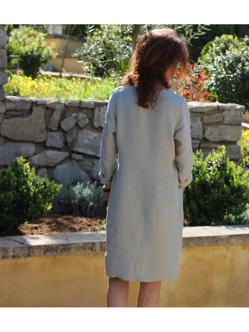 Robe en lin gris d'eau