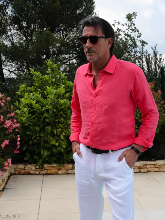 Chemise en lin fuschia manche longue homme