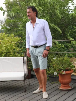 Linen short for men blue green