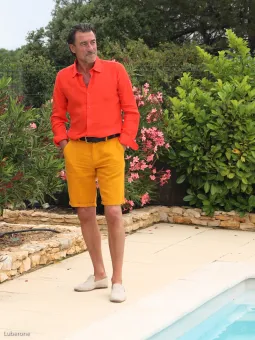 Bermuda en lin moutarde