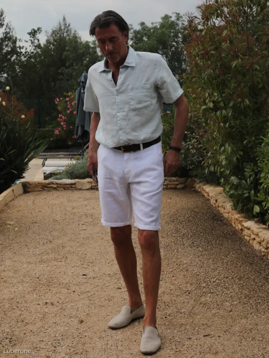Chemise en lin manches courtes bleu ciel