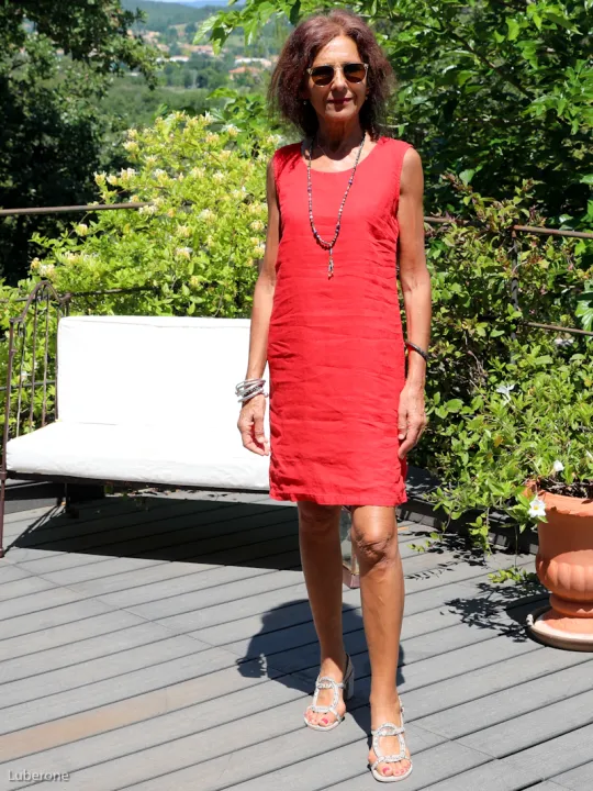 Robe en lin sans manche rouge