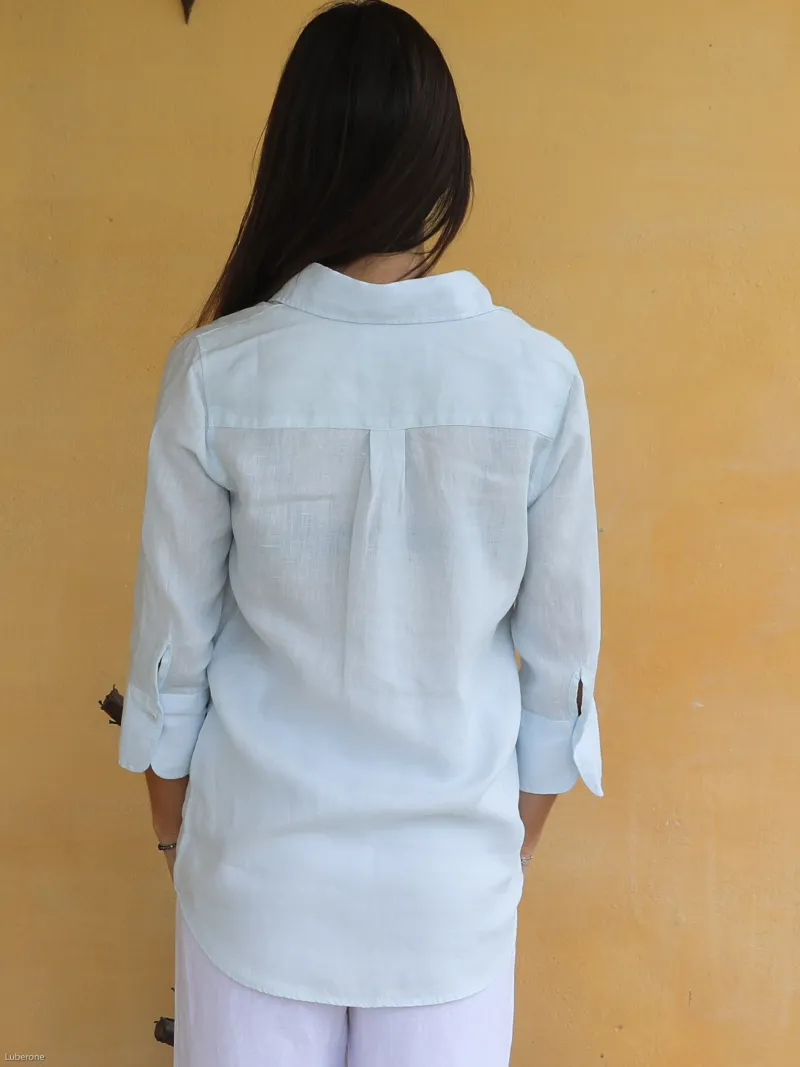 Chemise en lin bleu ciel manche 3/4 pour femme de dos