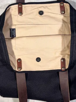 black linen tote bag closure inside