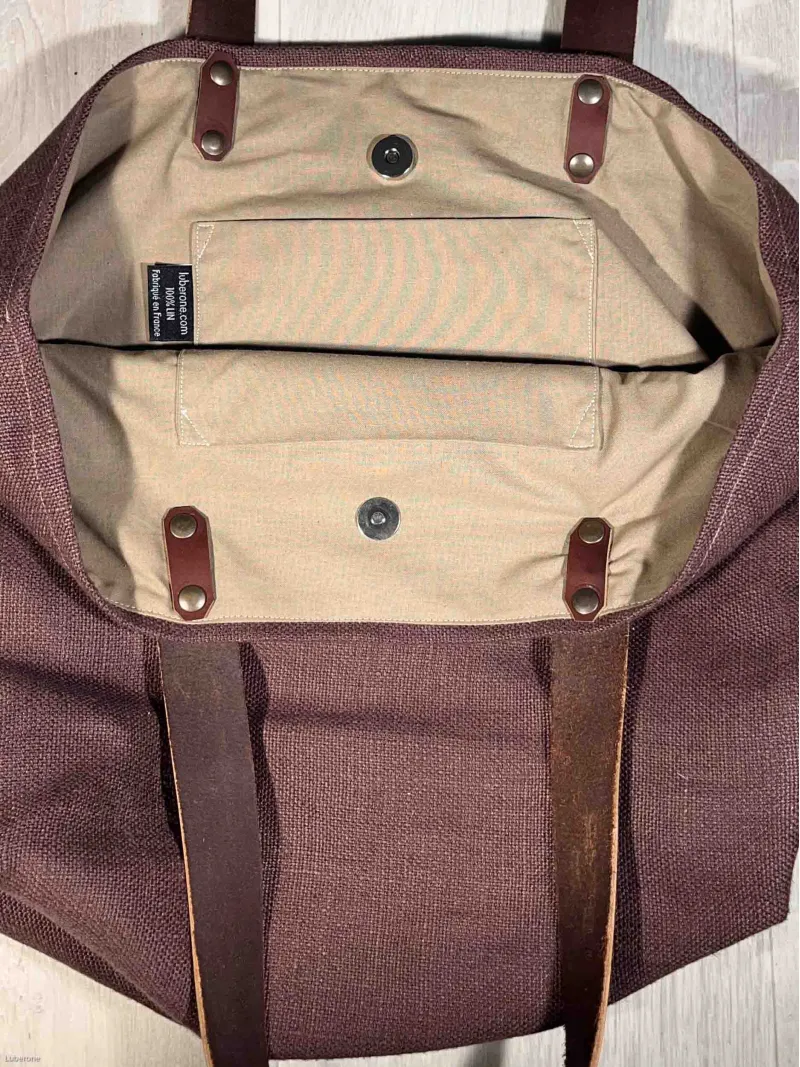aubergine linen tote bag closure inside