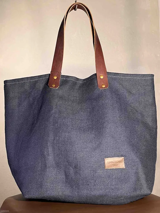 navy linen tote bag closure face