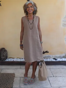 Robe-lin-sans-manche-café-face