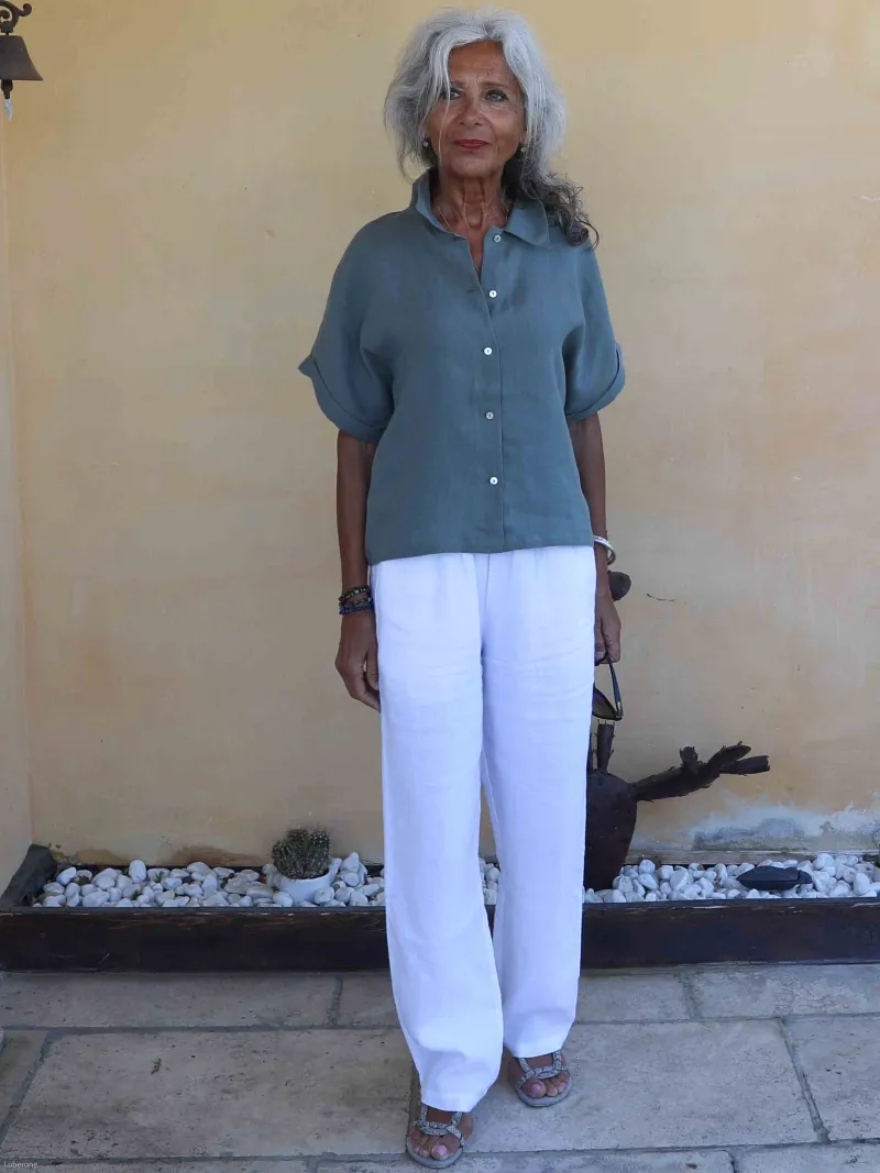 chemise en lin manche courte pour femme couleur kaki léger pour l'été