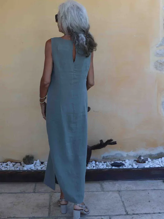 long, sleeveless khaki linen dress (view from the back)