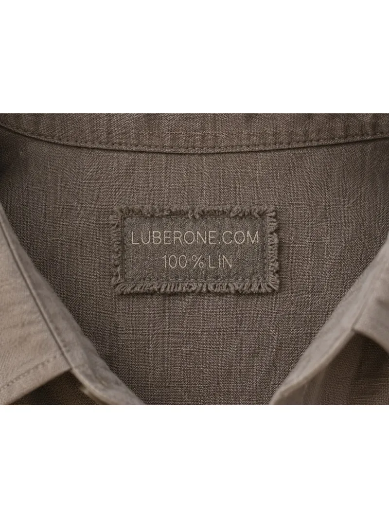 chemise Bonnieux taupe
Luberone.com 100% linen embroidered inner label on the Bonnieux taupe shirt