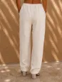 Détail dos pantalon en lin femme sable taille élastique