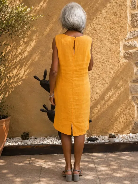 Robe en lin femme moutarde sans manches Lourmarin vue de dos
