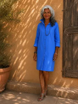 Robe chemise en lin femme bleu roi manches 3/4 Ménerbes de face
