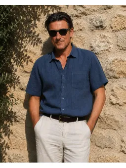 Chemise en lin homme marine à manches courtes Bonnieux vue de face