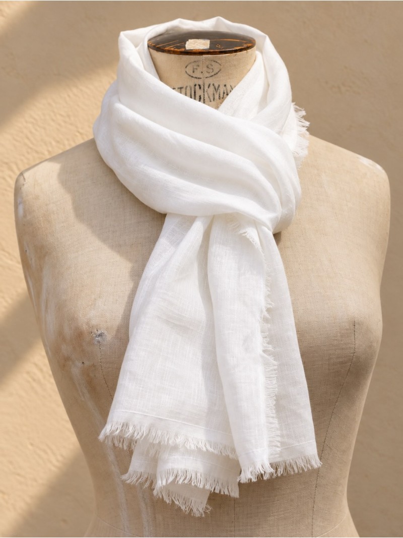 White 100% linen scarf on mannequin