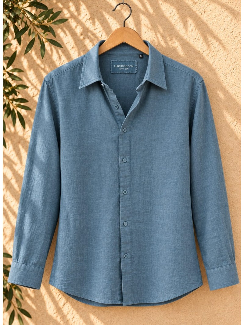 Chemise en lin homme gris manches longues sur cintre en bois – Luberone